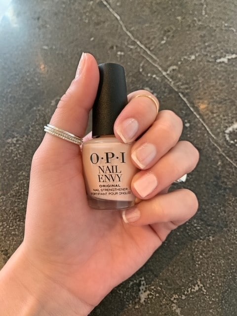 opi nail envy nail strengthener